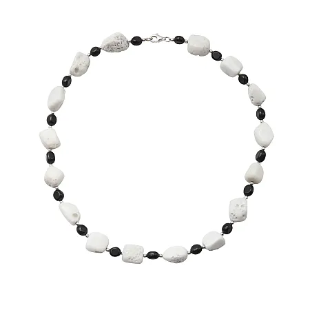 Κολιέ, γυναικείο, χειροποίητο, ασημένιο, με ακατέργαστα λευκά κοράλλια & μαύρους όνυχες, 47εκατοστά , επιπλατινωμένο,silverline, 0320050001